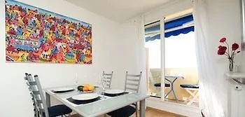 Blue Lagon Five Stars House Apartamento