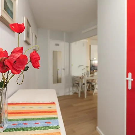 Blue Lagon Five Stars House