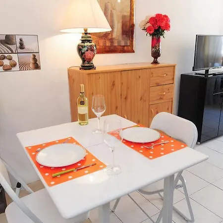 Blue Lagon Five Stars House