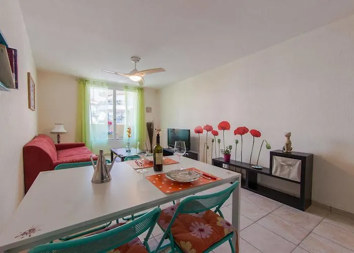 Blue Lagon Five Stars Holiday House * Nizza