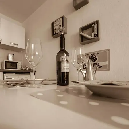 Blue Lagon Five Stars House アパート *